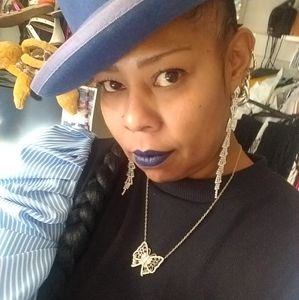 Meet your Posher, Diana